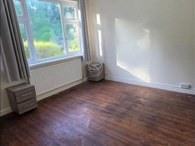 Apartment for rent in Lenton Abbey, Haddon