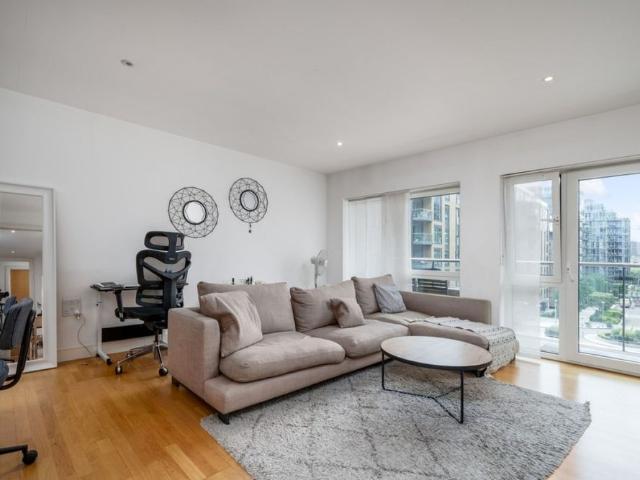 Apartment for rent in Earlsfield, Greater London