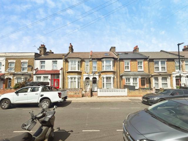 Apartment for rent in Greater London