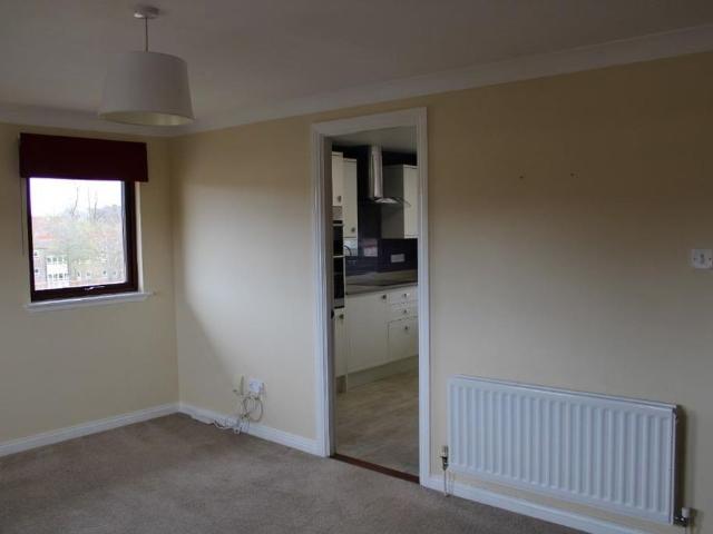 Apartment for rent in Comely Bank, Craigleith