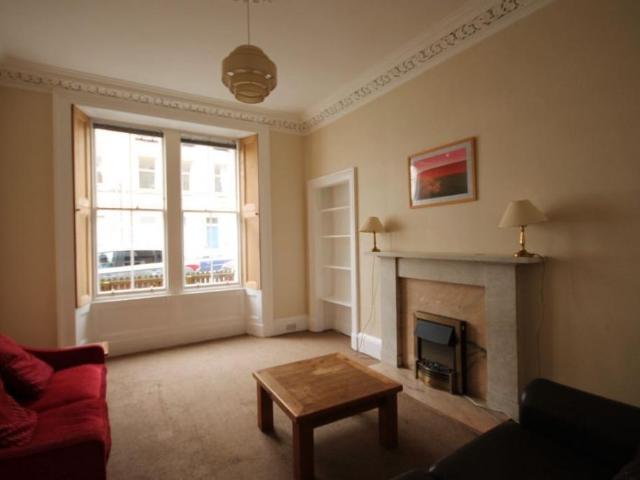 Apartment for rent in Southside, Scotland