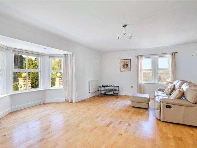 Flat for sale in Ilkley, West Yorkshire