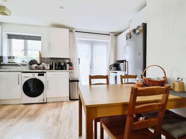 Flat for sale in Pengam Green, Falcon Lodge