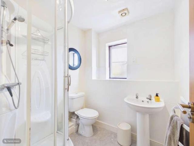 Flat for sale in Bracebridge, Lincoln