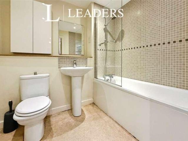 Flat for sale in Priddy's Hard, Middlecroft