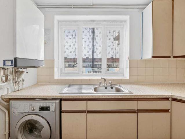 Flat for sale in South Tottenham, Greater London