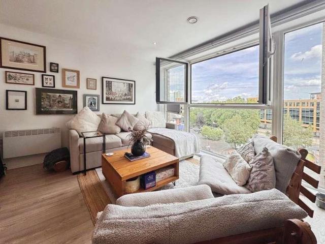 Flat for sale in Ordsall, Salford