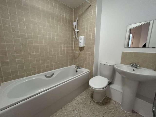Flat for sale in Georgia, Greater Manchester