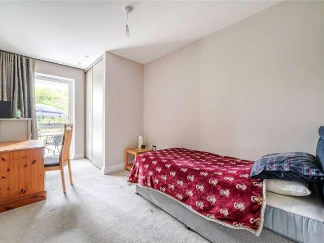 Flat for sale in Blackhills, Surrey