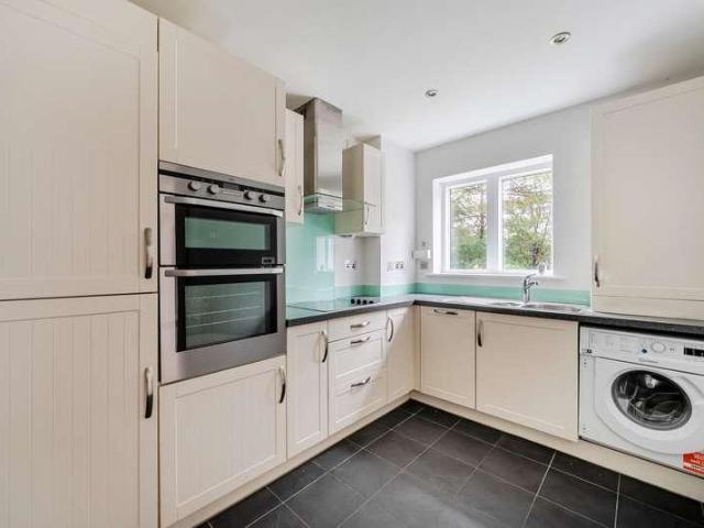 Flat for sale in Mayford, Woking