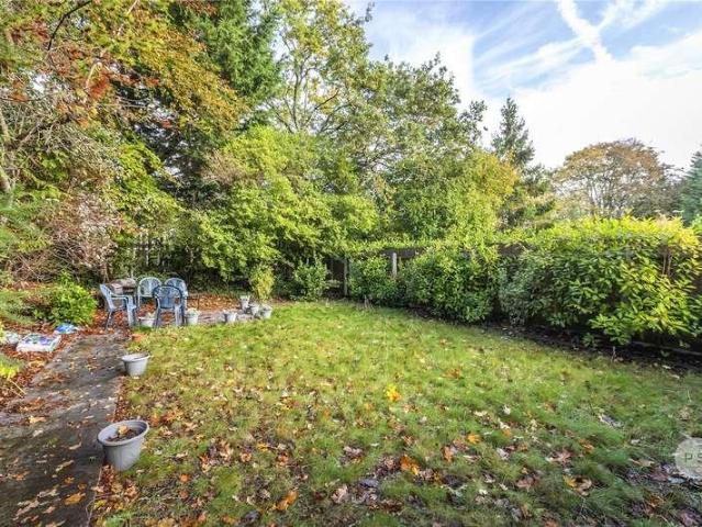 Flat for sale in Talbot Village, Bournemouth
