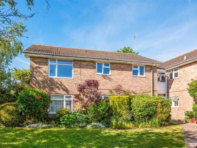Flat for sale in Chichester, Littlecote