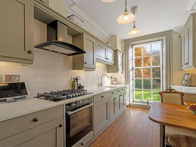 Flat for sale in Burnham, Swallow