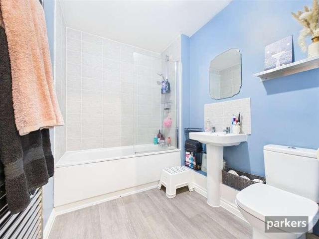 Flat for sale in Coley Park, Reading