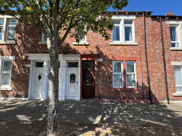 Flat for sale in Westoe, South Shields