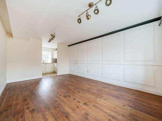 Flat for sale in Black Bourton, Oxfordshire