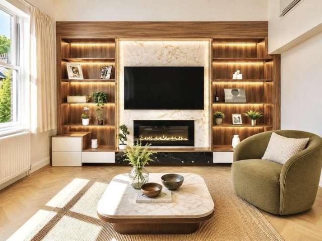 Flat for sale in London Borough of Wandsworth, Greater London
