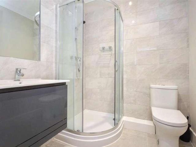 Flat for sale in Lakenham, East Bank