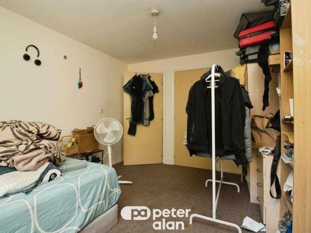 Flat for sale in Maindy, Cardiff