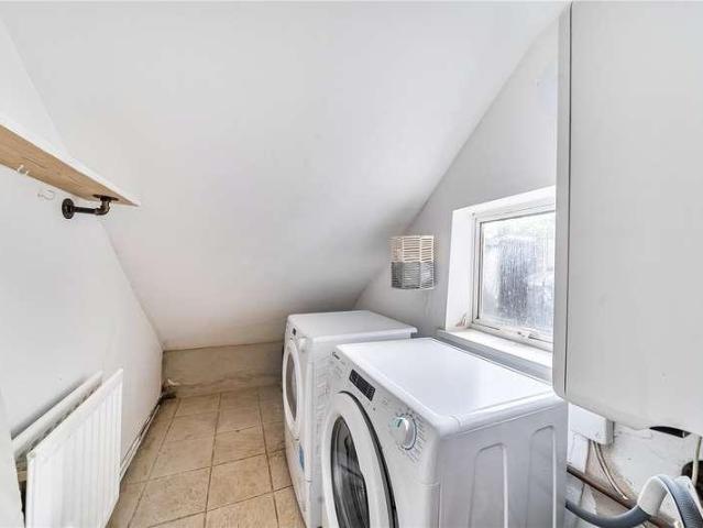 Flat for sale in London Borough of Bromley, Greater London