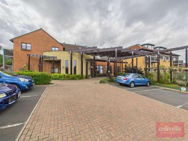 Flat for sale in Sandybed, Kepwick