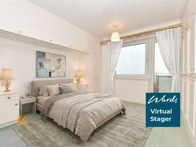 Flat for sale in Lower Walmer, Dover