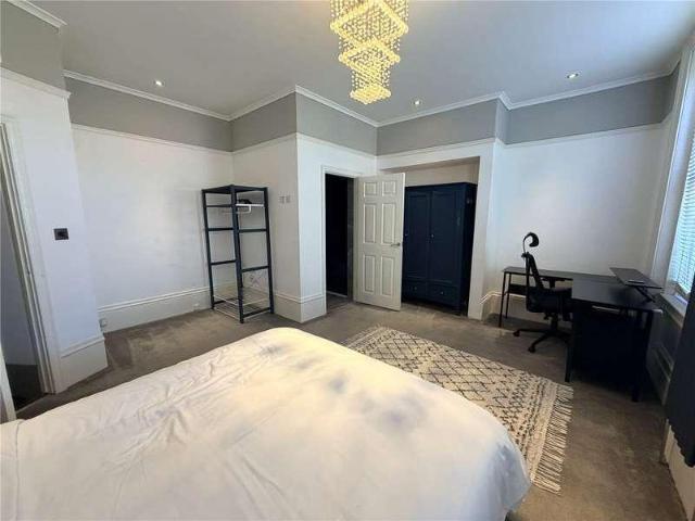 Flat for sale in Tynemouth, North Tyneside