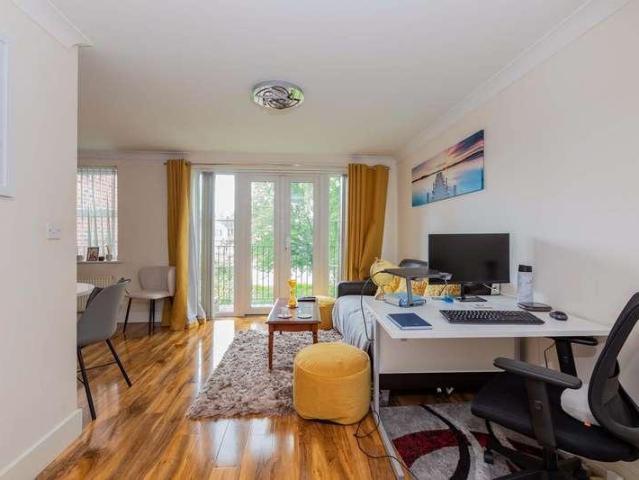 House for sale in Slough