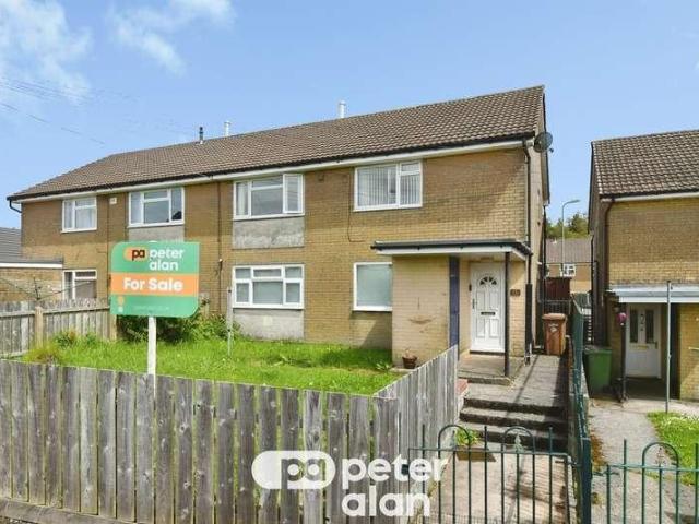 Flat for sale in Rhymney, Wales