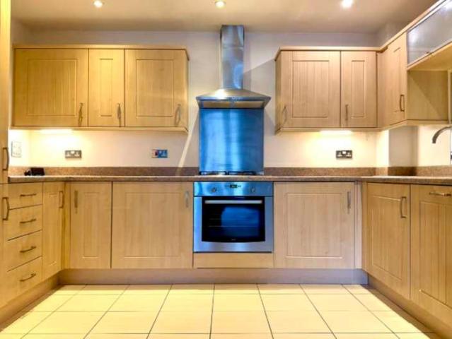 Flat for sale in Chichester, Littlecote