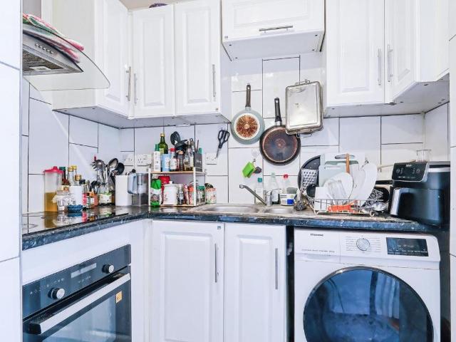 Flat for sale in Fitzrovia, Greater London
