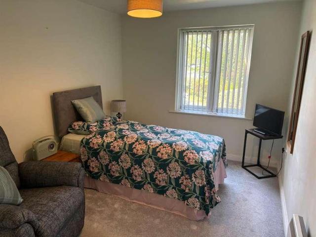 Flat for sale in Weymouth, East Dorset