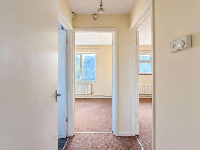 Flat for sale in Hampden Park East, Eastbourne