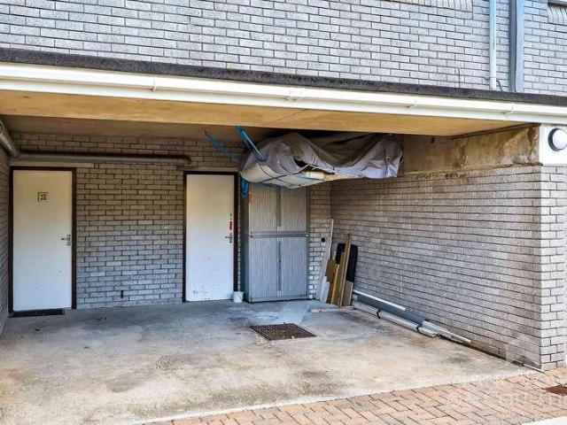 Flat for sale in Mount Wise