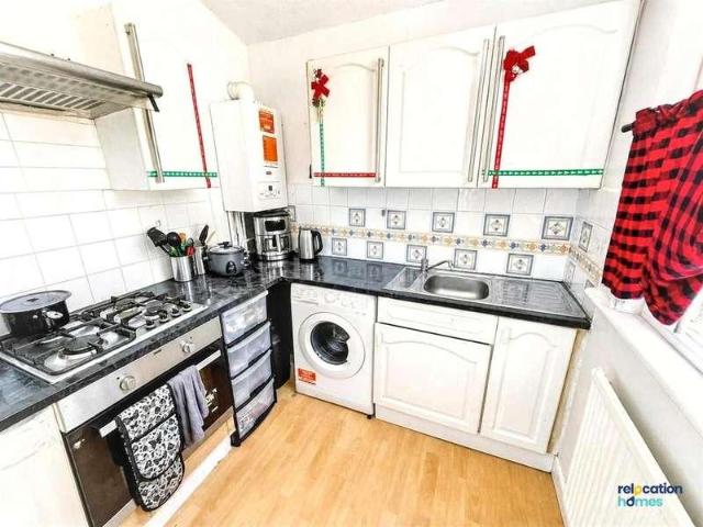 Flat for sale in Greater London