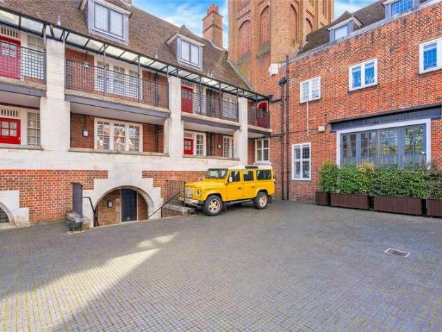 Flat for sale in Belsize Park, Primrose Hill