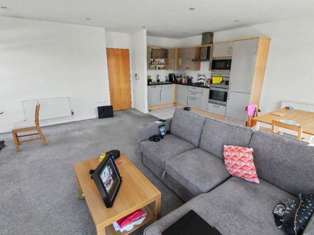 Flat for sale in Milverton, Green Close