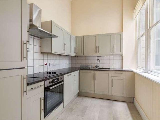Flat for sale in Leyton, Greater London