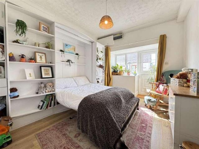 Flat for sale in Penwartha Coombe, Cornwall