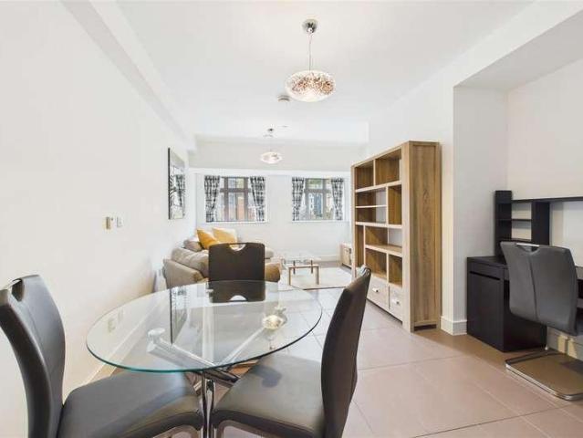 Flat for sale in City Centre, Feckenham