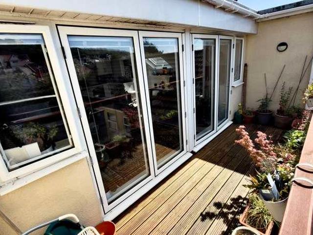 Flat for sale in Weston-super-mare, North Somerset