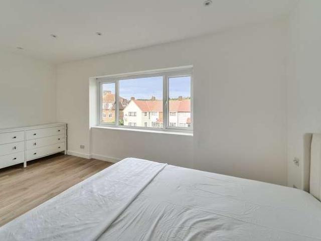 Flat for sale in London Borough of Barnet, Greater London