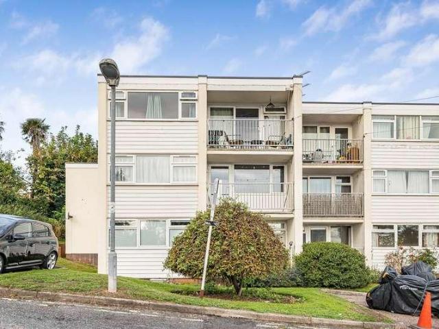 Flat for sale in Dawlish, Bridford