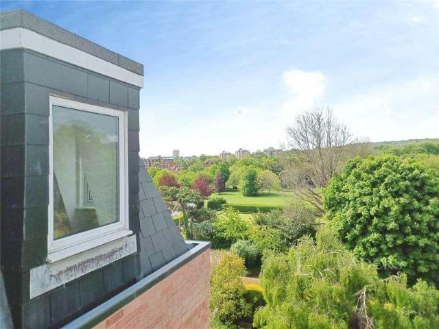 Flat for sale in Upperton, Eastbourne