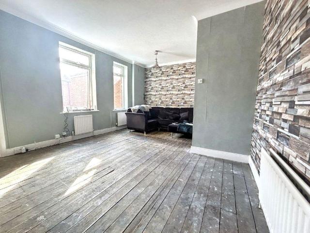 Flat for sale in Swalwell, Tyne And Wear