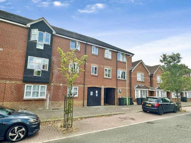 Flat for sale in South Willesborough, Ashford