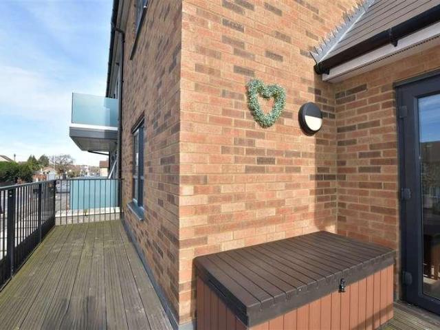 Flat for sale in Harold Hill, Greater London