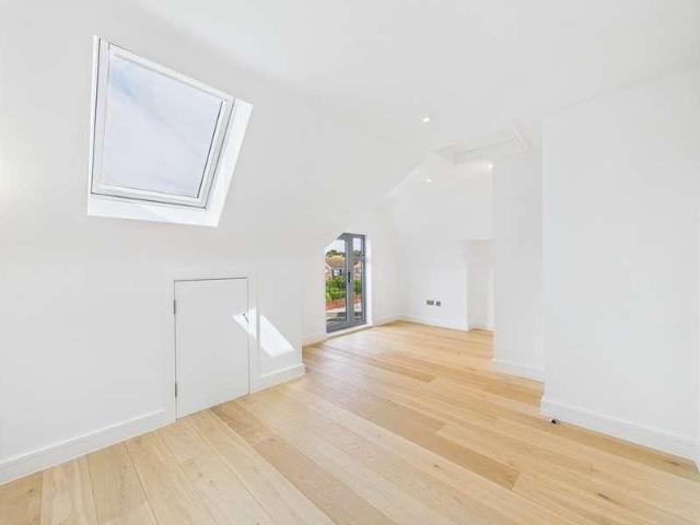 Flat for sale in Upton, Acol
