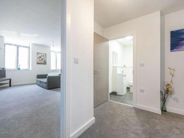 Flat for sale in Eastbrook, Bradford