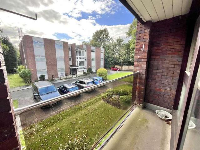 Flat for sale in Fulshaw Park, Wilmslow